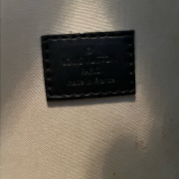 Louis Vuitton Denim Zip Tote - Picture 12 of 16